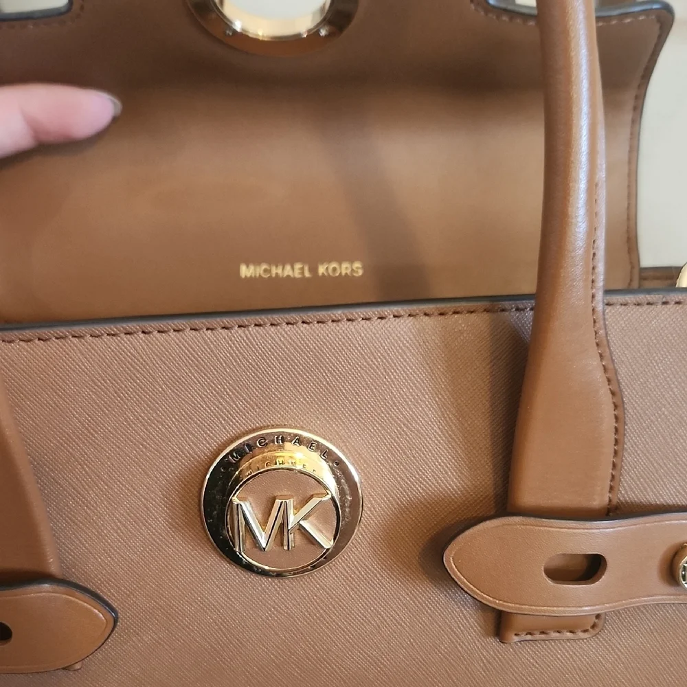 Michael Kors Carmen Tote - Picture 7 of 16